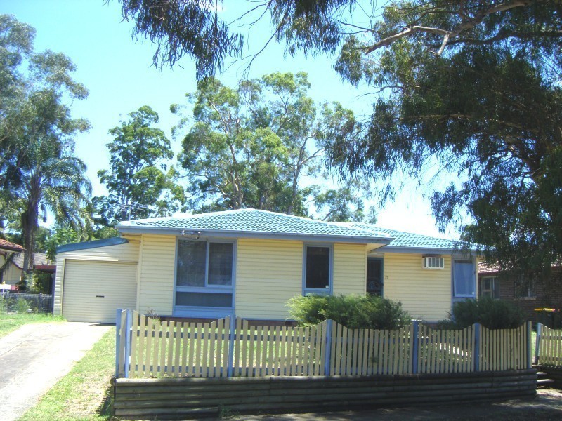 37 Links Drive, Raymond Terrace NSW 2324
