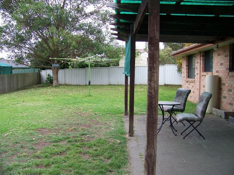 6 Oxley Close, Raymond Terrace NSW 2324