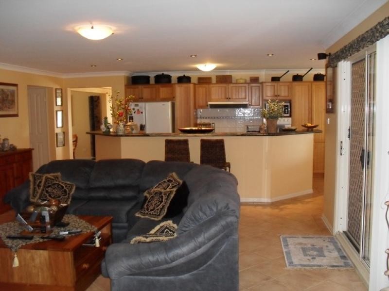 5 Eskdale Park Drive, Seaham NSW 2324