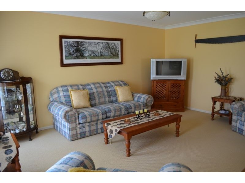 5 Eskdale Park Drive, Seaham NSW 2324