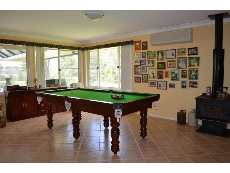 5 Eskdale Park Drive, Seaham NSW 2324