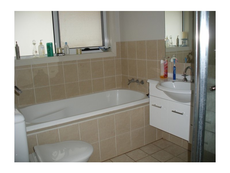 99 Dalyell Way, Raymond Terrace NSW 2324