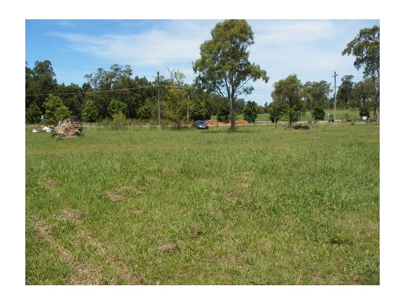 72,74,76 Warren Street, Seaham NSW 2324