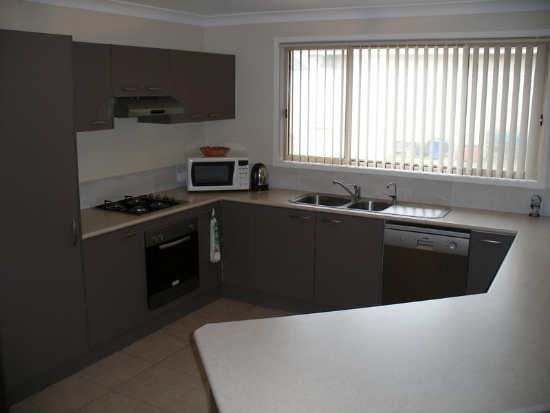 15 Moxey Close, Raymond Terrace NSW 2324