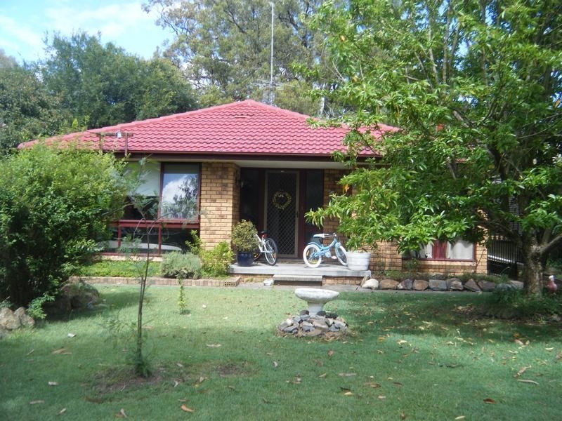 21 Lowe Street, Clarence Town NSW 2321