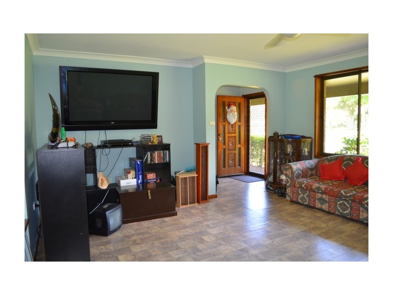 296 Brownes Road, Salt Ash NSW 2318