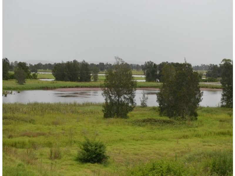 24 Henning Road, Raymond Terrace NSW 2324
