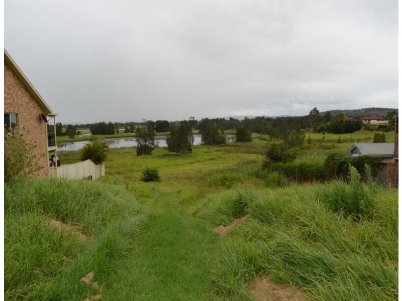 24 Henning Road, Raymond Terrace NSW 2324