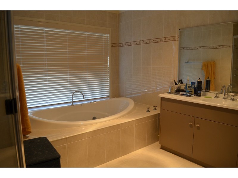 9 Talavera Close, Raymond Terrace NSW 2324
