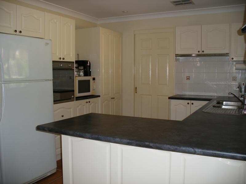 10 McPherson Place, Raymond Terrace NSW 2324