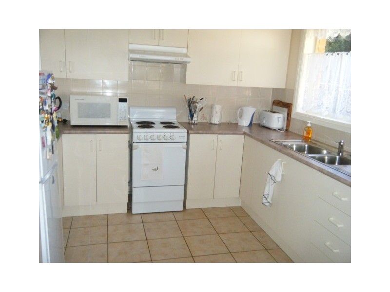 2/7 Watson Place, Raymond Terrace NSW 2324