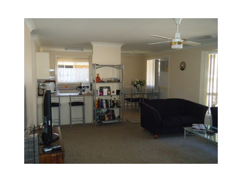 2/7 Watson Place, Raymond Terrace NSW 2324