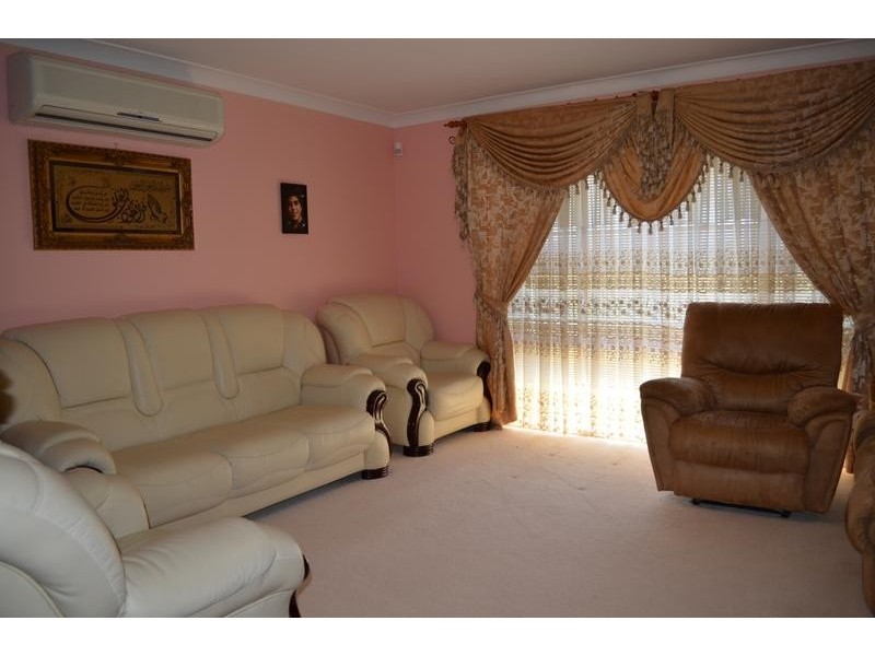 25 Dalyell Way, Raymond Terrace NSW 2324
