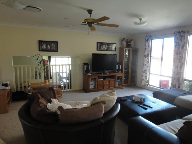 92 Dalyell Way, Raymond Terrace NSW 2324