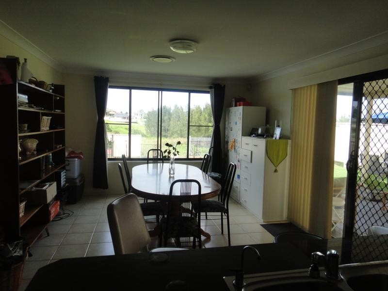 92 Dalyell Way, Raymond Terrace NSW 2324