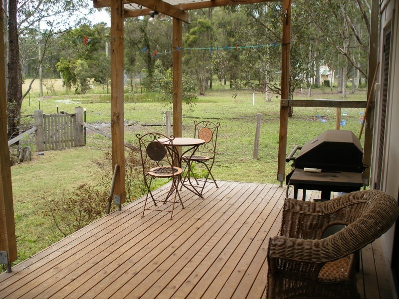 2 Oaken Dale Road, Glen Oak NSW 2320