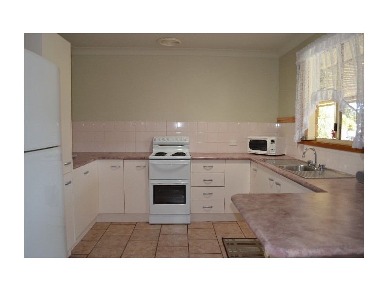 25 Hastings Drive, Raymond Terrace NSW 2324