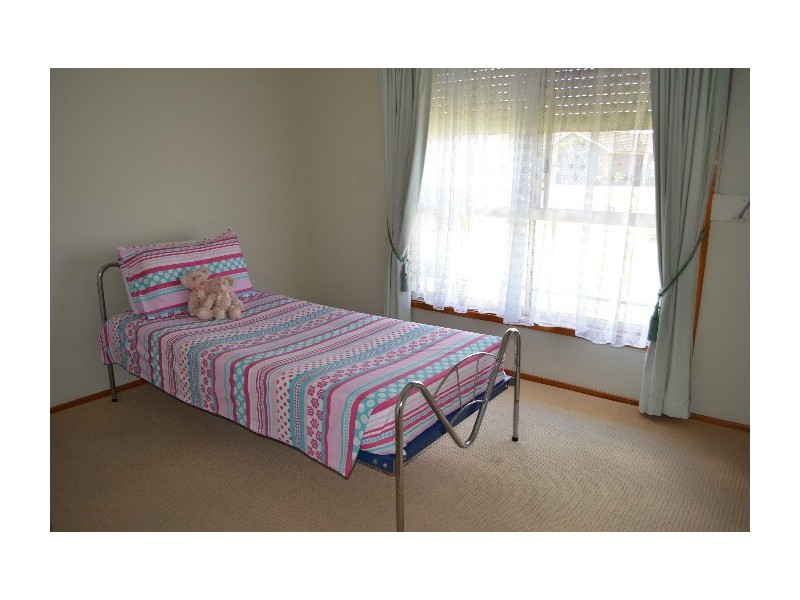 25 Hastings Drive, Raymond Terrace NSW 2324