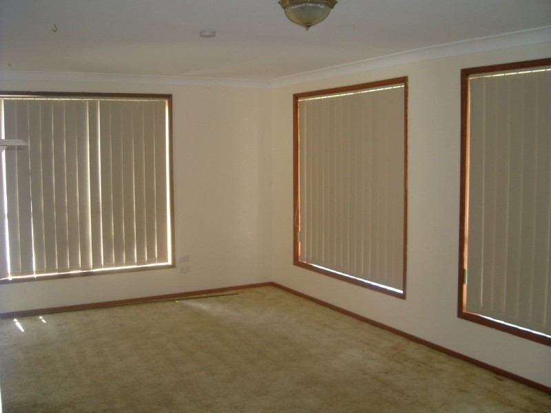 12 Bennett Place, Raymond Terrace NSW 2324