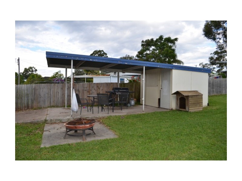 12 Dean Avenue, Raymond Terrace NSW 2324