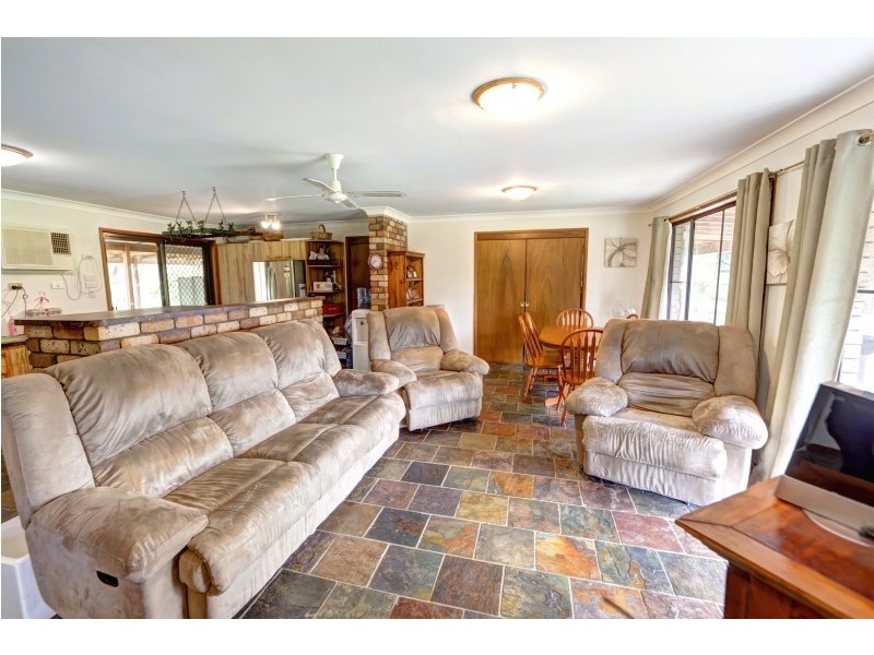 81 Holdom Road, Karuah NSW 2324