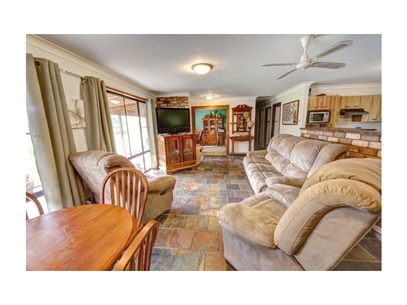 81 Holdom Road, Karuah NSW 2324