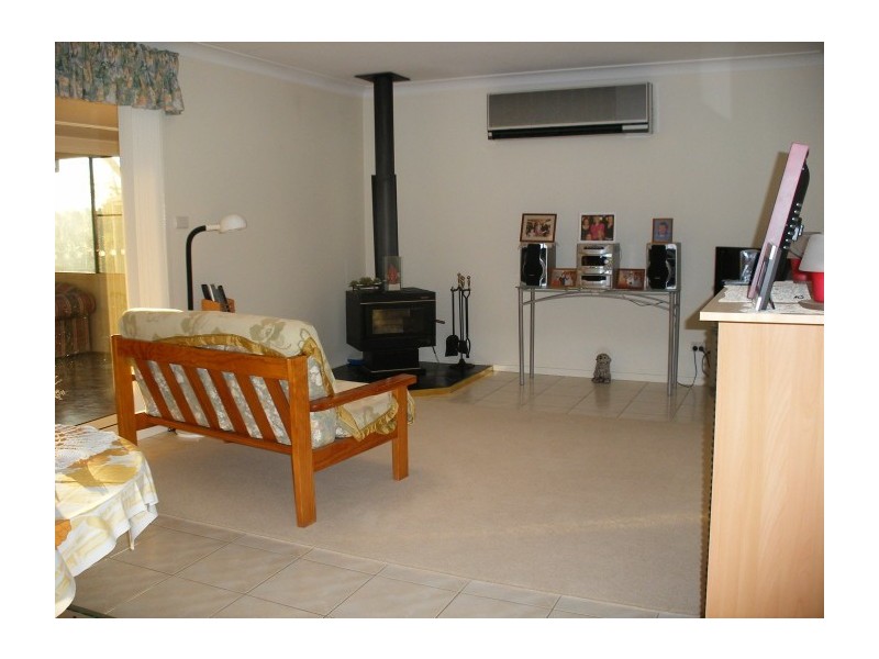 3 Holt Place, Raymond Terrace NSW 2324