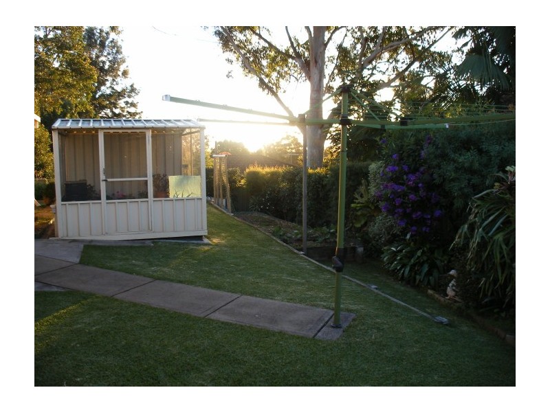 3 Holt Place, Raymond Terrace NSW 2324