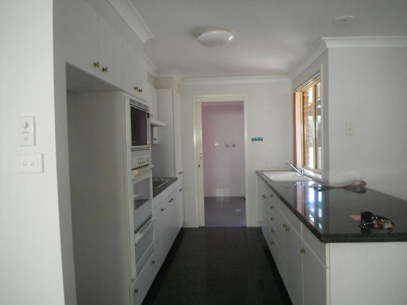 5 Finlay Close, Raymond Terrace NSW 2324
