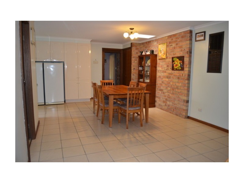 14 Artell Close, Raymond Terrace NSW 2324