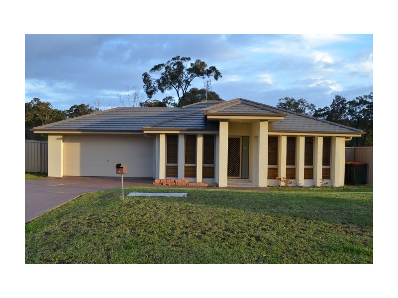 55 Peachey Cct, Karuah NSW 2324