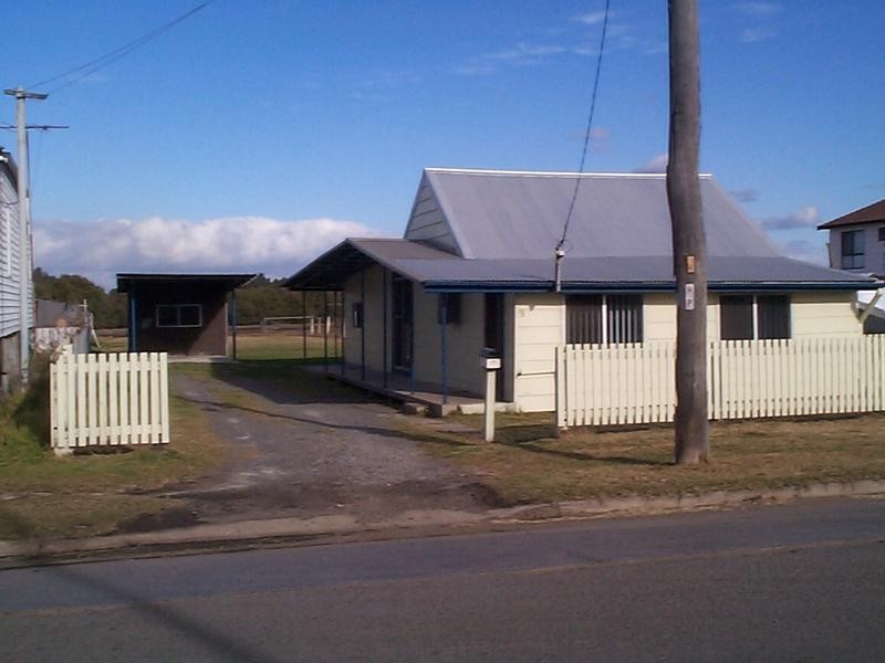 9 Shamrock Street, Hexham NSW 2322