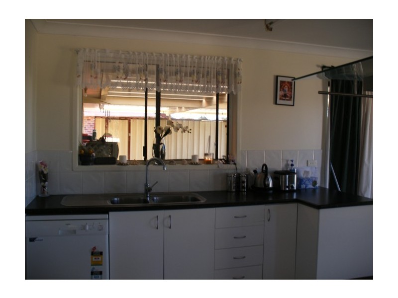 3A Robert Campbell Drive, Raymond Terrace NSW 2324