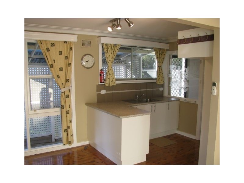 12 Russell Street, Telarah NSW 2320