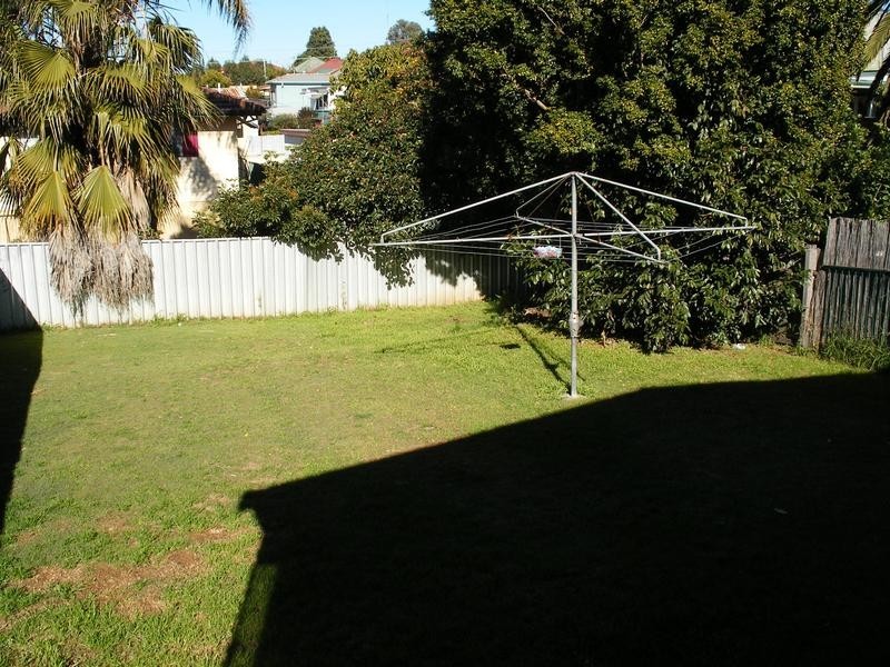 12 Russell Street, Telarah NSW 2320