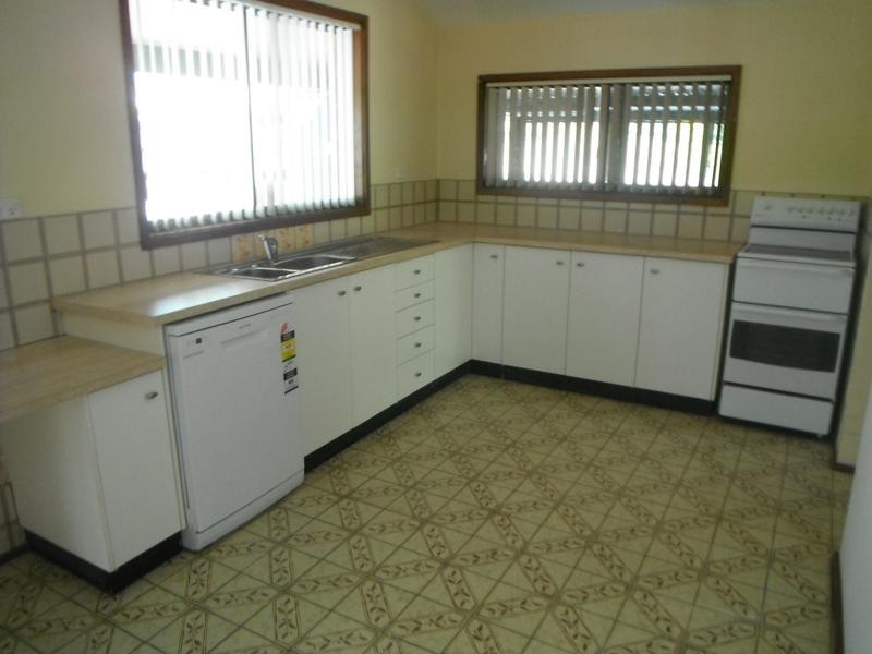 19 Barrie Close, Williamtown NSW 2318