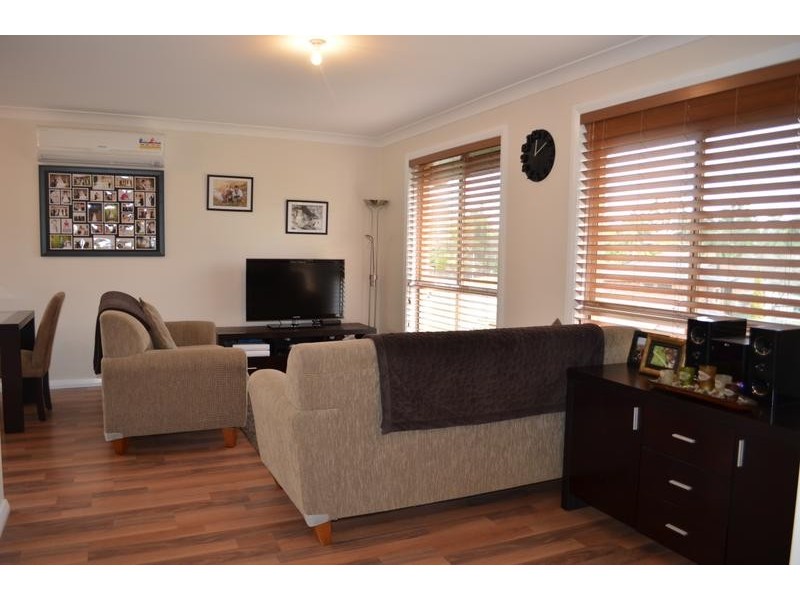 4 Meehan Road, Raymond Terrace NSW 2324