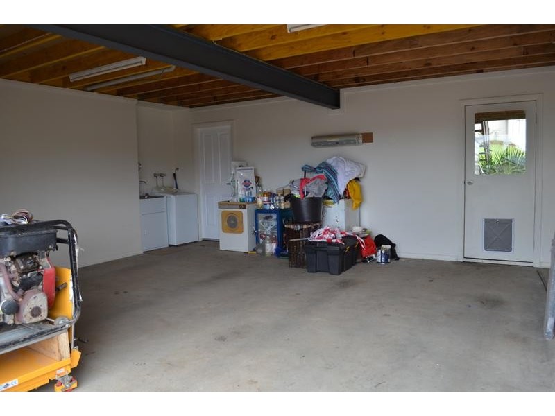 4 Meehan Road, Raymond Terrace NSW 2324