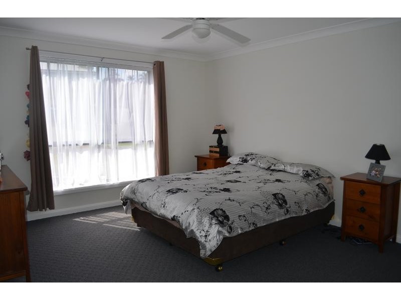 3 Meehan Road, Raymond Terrace NSW 2324