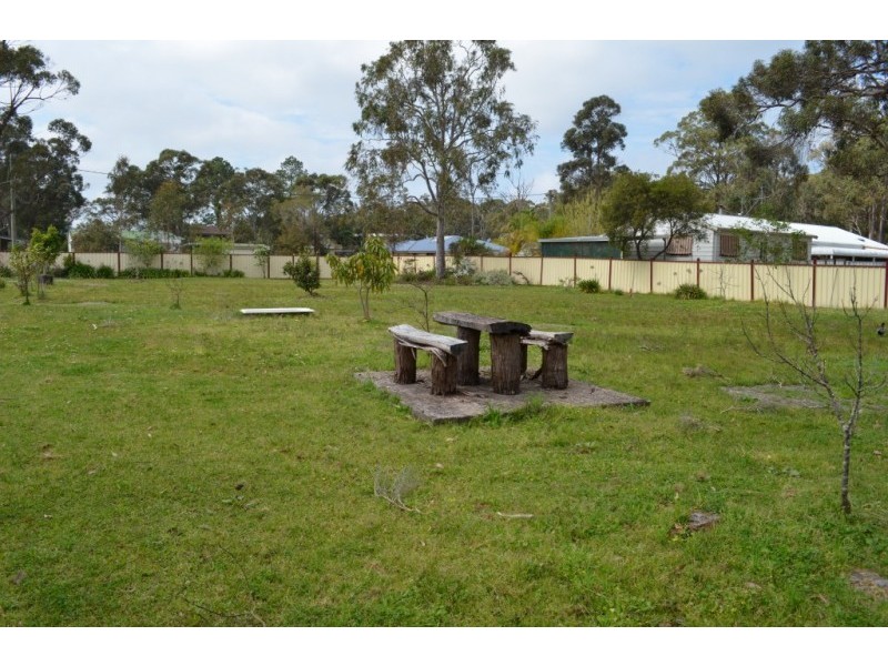 4 Carlisle Cr, Karuah NSW 2324