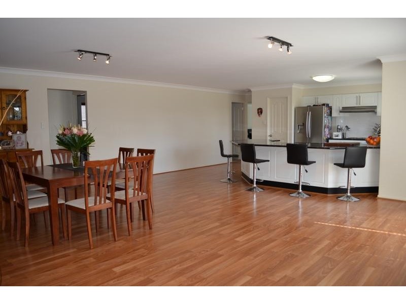 10 Emu Street, Raymond Terrace NSW 2324