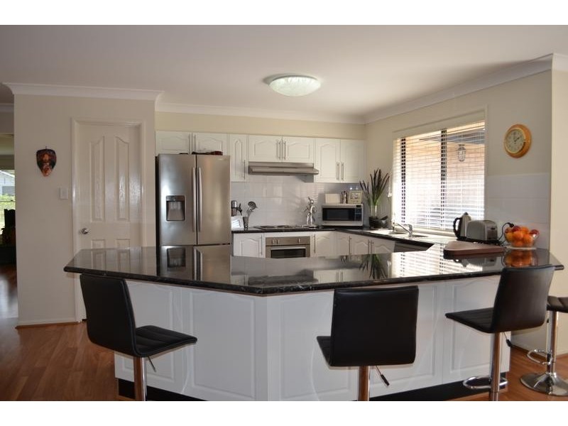 10 Emu Street, Raymond Terrace NSW 2324