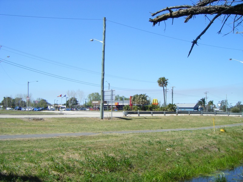 Cnr Cabbage Tree Road and Nelson Bay Road, Williamtown NSW 2318