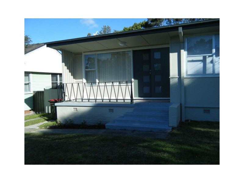4 Morton Street, Raymond Terrace NSW 2324