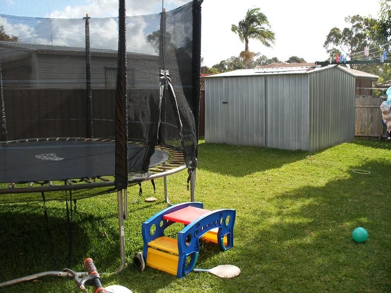 2 Jessica Close, Raymond Terrace NSW 2324