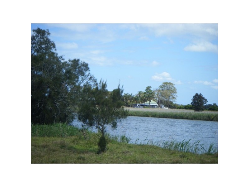 235 Newline Road, Raymond Terrace NSW 2324