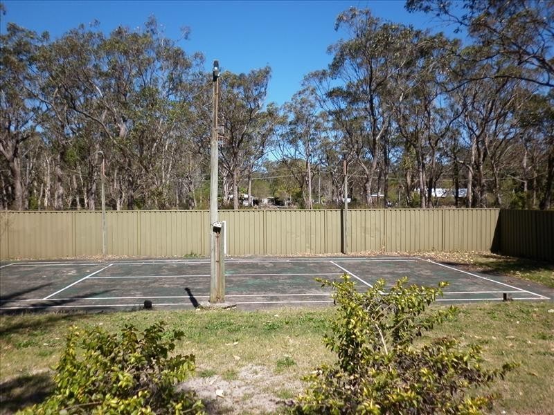 3 Michael Drive, Salt Ash NSW 2318