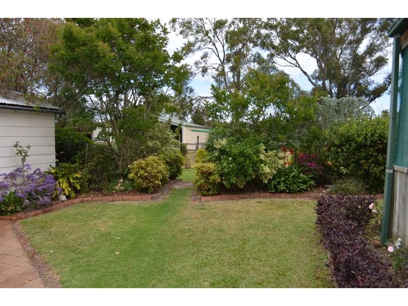 4 Old Farm Road, Medowie NSW 2318