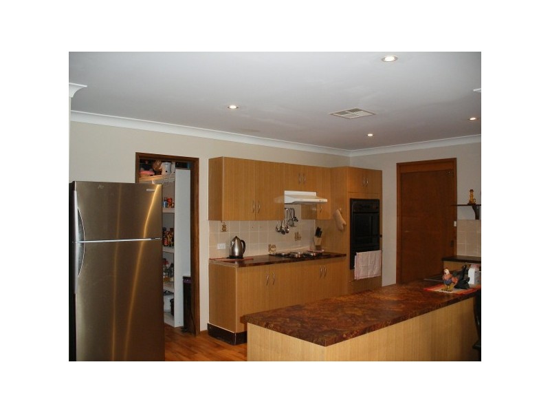 15 Maple Close, Medowie NSW 2318