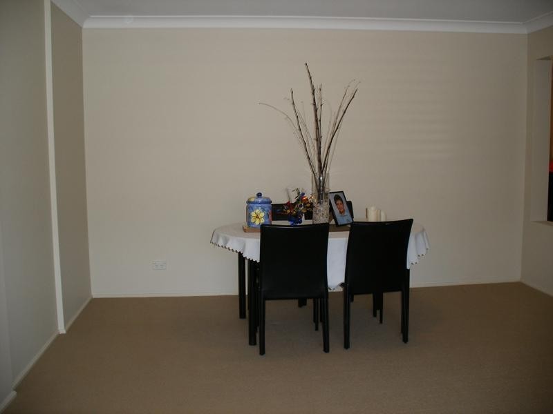 6 Feeney Way, Raymond Terrace NSW 2324